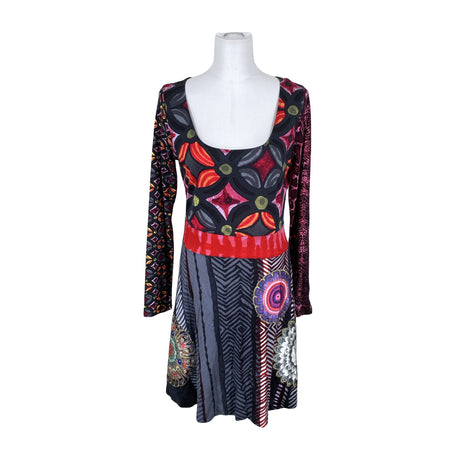 Unisex Desigual - Trikotaažist kleit, suurus 38 - Must ()