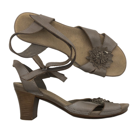 Unisex Rieker - Kontsaga rihmikud, suurus 39 - Pruun ()