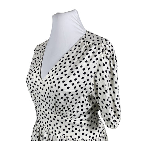 Unisex Baukjen - Mitteveniv kleit, suurus 44 - Valge (2)