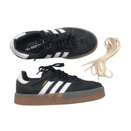 Unisex Adidas - Tennised, suurus 39 - Must ()