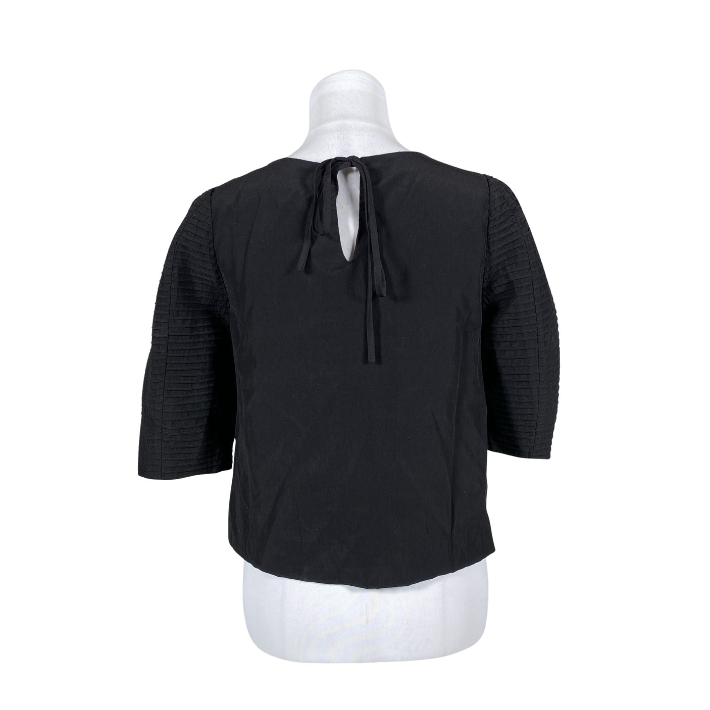 Unisex By Malina - Lühikeste käistega pluus, suurus 36 - Must (2)