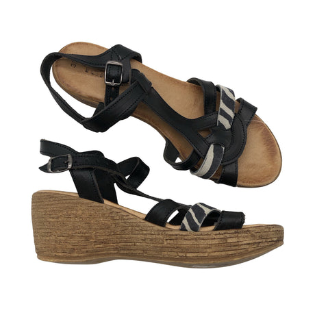 Unisex Tamaris - Kiilkontsaga rihmikud, suurus 38 - Must ()