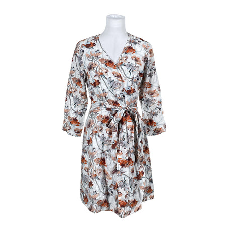 Unisex Fall Winter Spring Summer - Mitteveniv kleit, suurus 40 - Valge ()