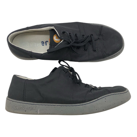 Unisex Camper - Tennised, suurus 45 - Must ()