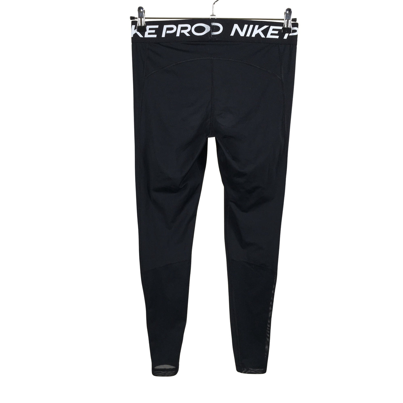 Unisex Nike - Spordiretuusid, suurus 40 - Must (2)