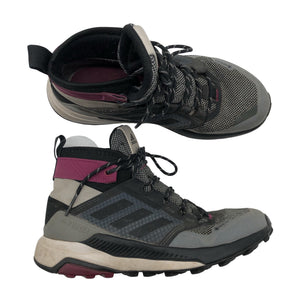 Unisex Adidas - Matkasaapad, suurus 39 - Hall (1)