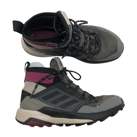 Unisex Adidas - Matkasaapad, suurus 39 - Hall ()