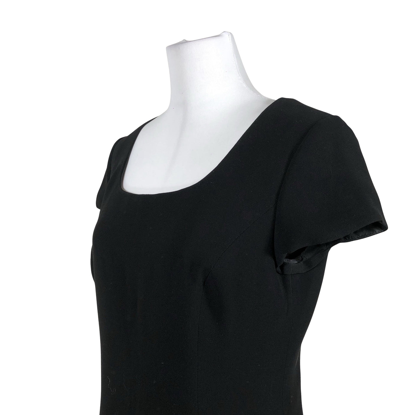 Unisex Ril's - Mitteveniv kleit, suurus 40 - Must (2)