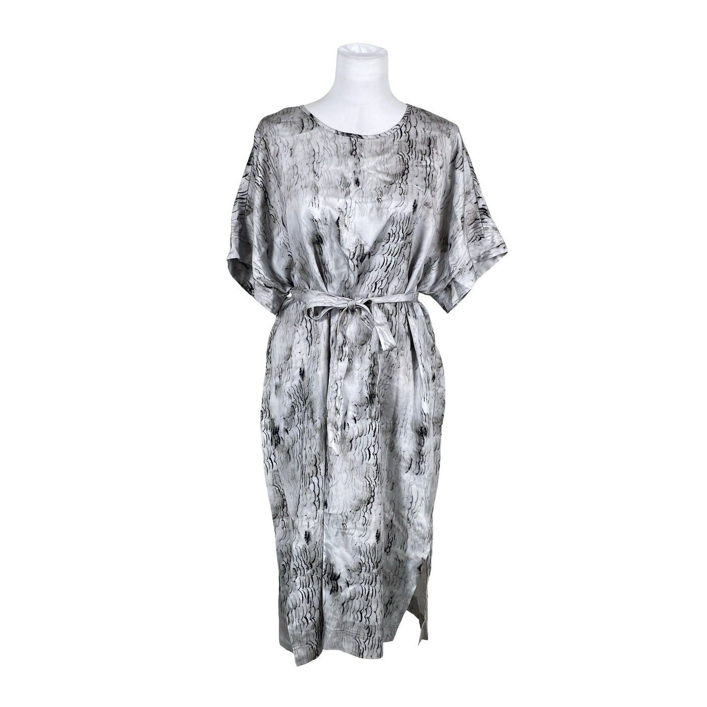 Unisex Papu - Mitteveniv kleit, suurus 40 - Hall (1)