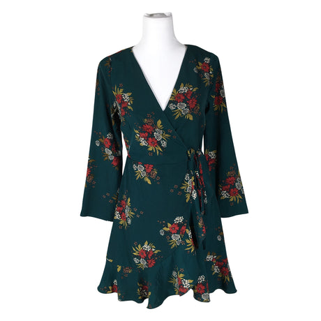 Unisex New Look - Mitteveniv kleit, suurus 36 - Roheline ()