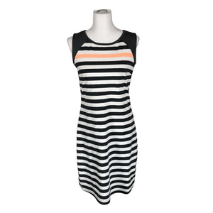 Unisex Luhta - Trikotaažist kleit, suurus 38 - Hall (1)
