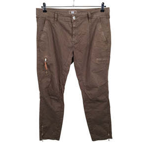 Unisex MAC - Mittevenivad püksid, suurus 42 - Pruun (1)