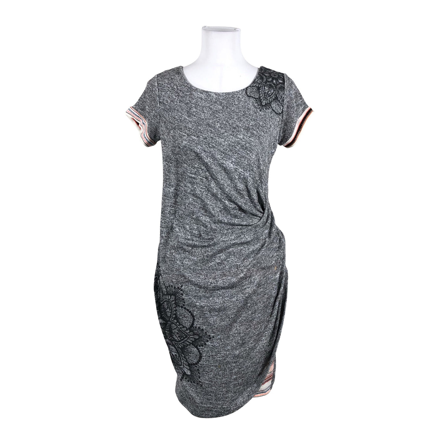 Unisex Desigual - Kootud kleit, suurus 38 - Hall (1)