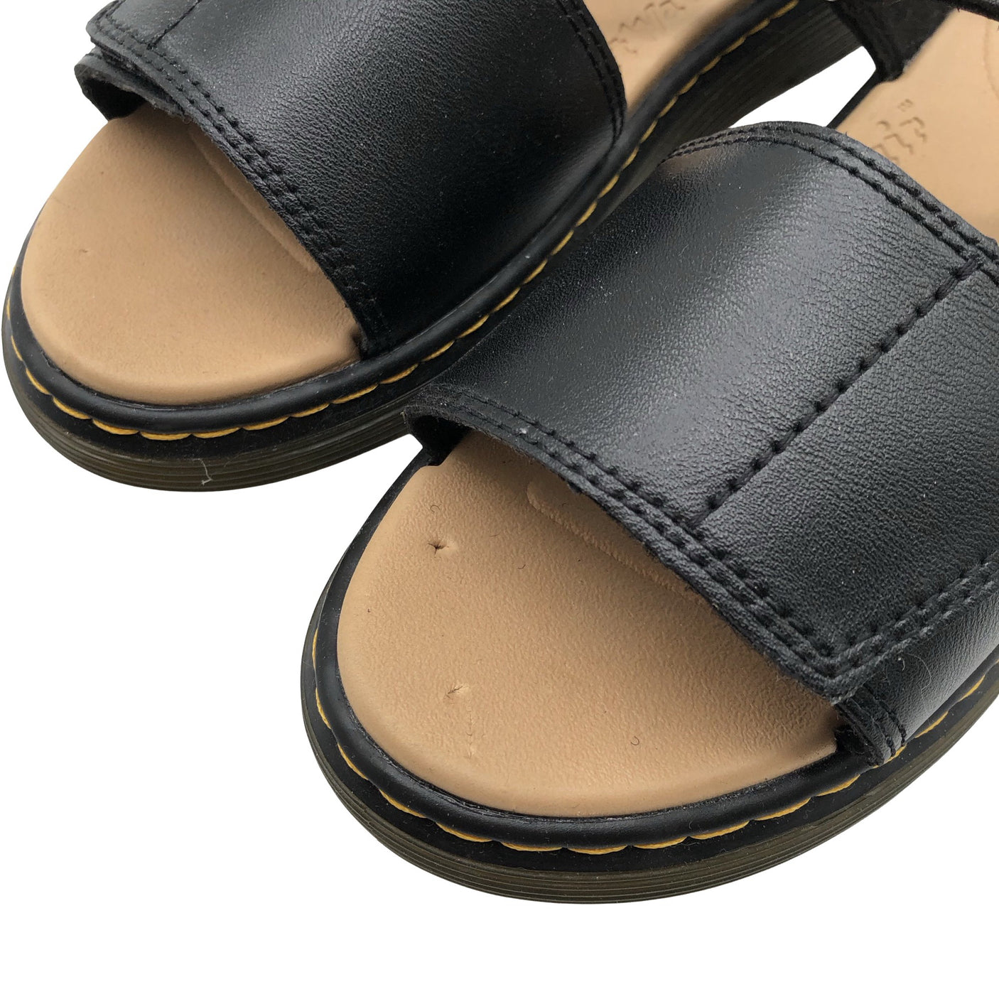 Unisex Dr. Martens - Rihmikud, suurus 38 - Must (3)