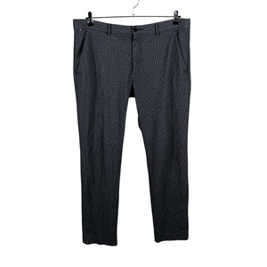 Unisex Tommy Hilfiger - Mittevenivad püksid, suurus W38 - Sinine (1)