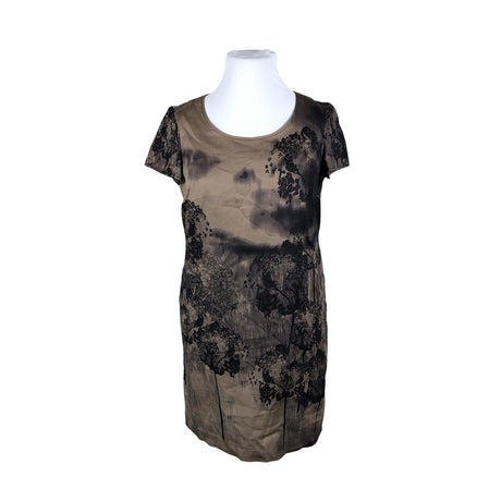 Unisex Kello - Mitteveniv kleit, suurus 44 - Pruun ()