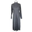 Unisex Hugo Boss - Kootud kleit, suurus 40 - Hall ()