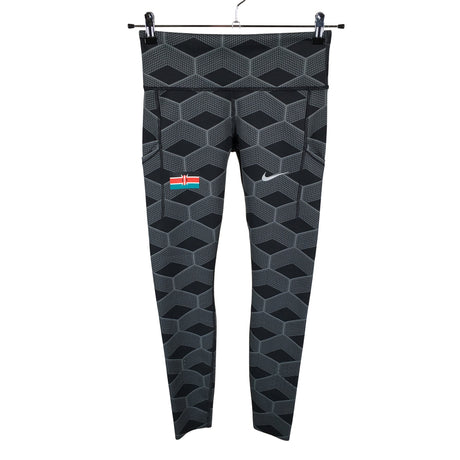 Unisex Nike - Spordiretuusid, suurus 38 - Must ()