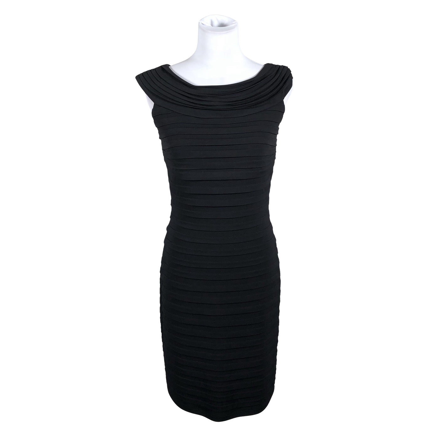 Unisex Femme - Pidulik kleit, suurus 38 - Must (1)