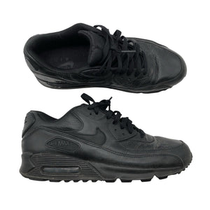 Unisex Nike - Tossud, suurus 43 - Must (1)