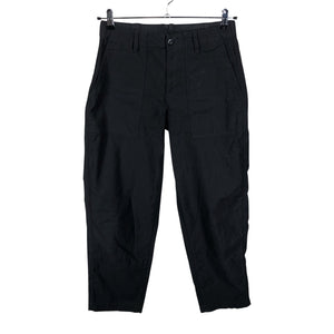 Unisex Uniqlo - Mittevenivad püksid, suurus 38 - Must (1)
