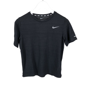 Unisex Nike - Spordisärk, lühikesed käised, suurus 152 - 158 - Must (1)