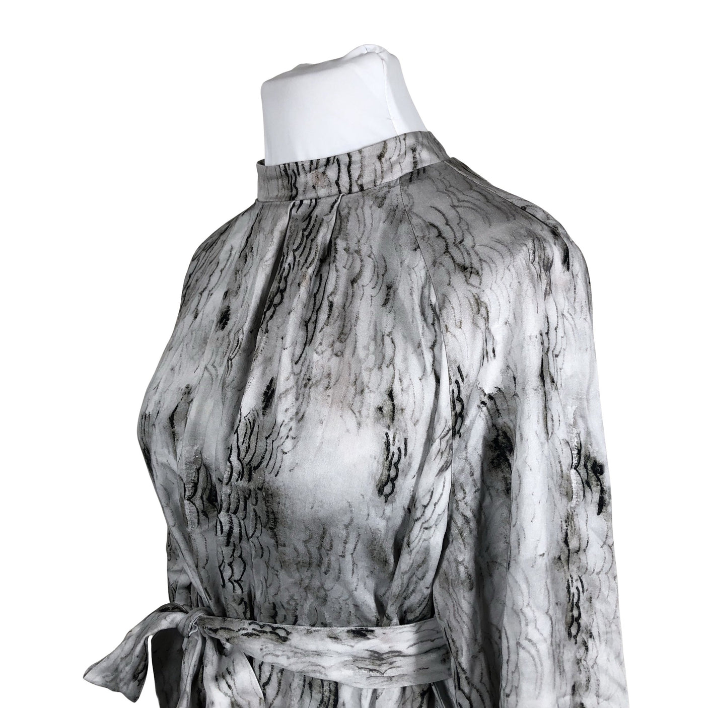 Unisex Papu - Mitteveniv kleit, suurus 42 - Hall (2)