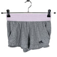 Unisex Adidas - Trikotaažist lühikesed püksid, suurus 158 - 164 - Hall ()