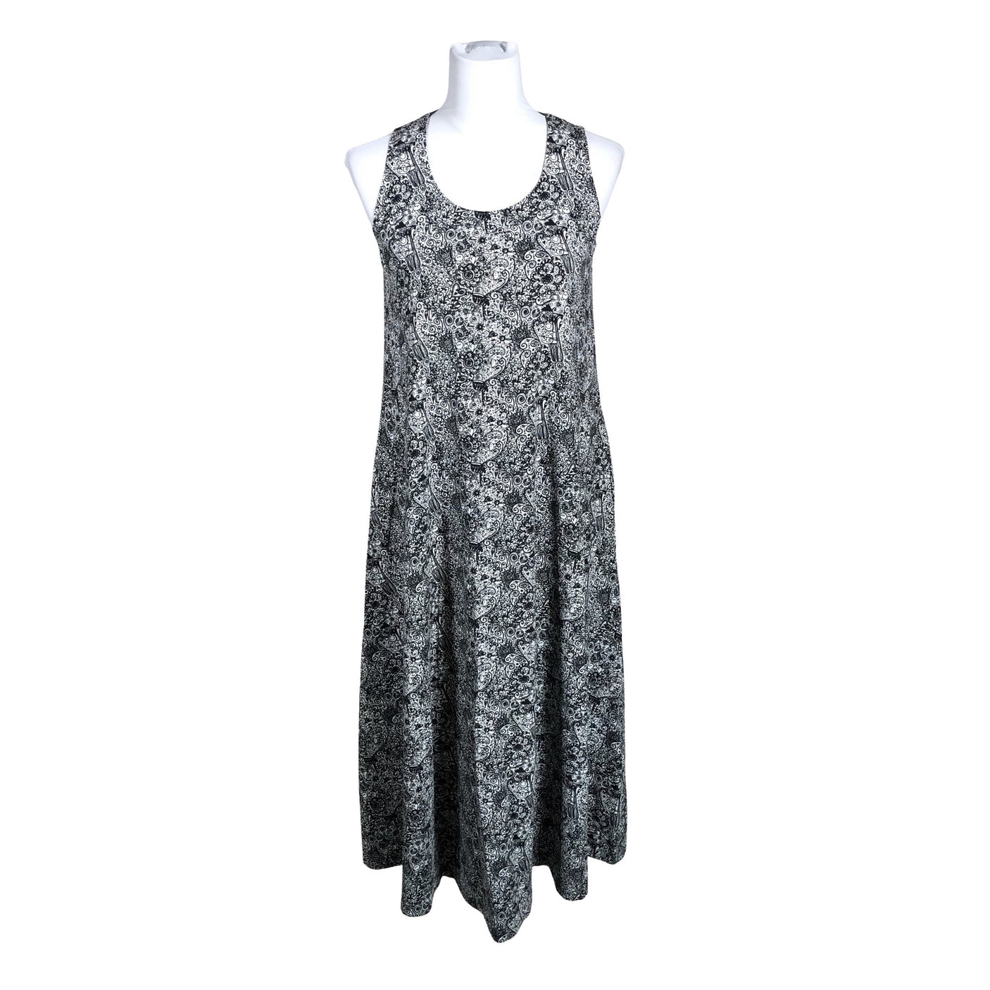 Unisex Virkkukoukkunen - Trikotaažist kleit, suurus 36 - Hall (1)