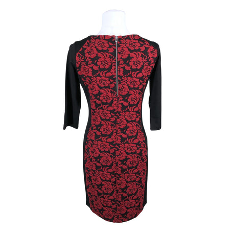 Unisex Free Quent - Mitteveniv kleit, suurus 36 - Punane (2)
