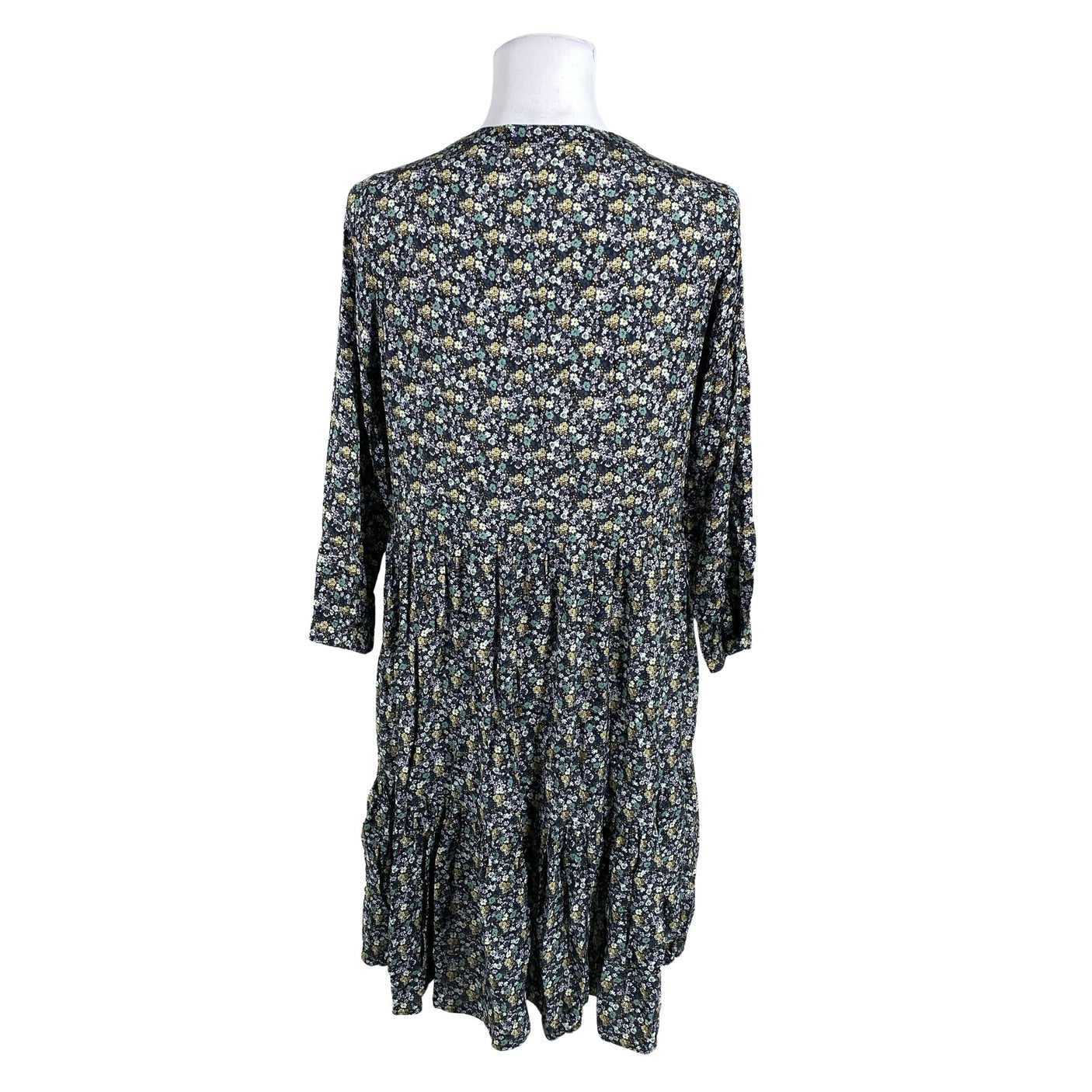 Unisex In Front - Mitteveniv kleit, suurus 38 - Must (2)