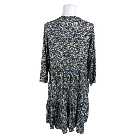 Unisex In Front - Mitteveniv kleit, suurus 38 - Must (2)