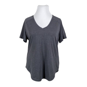 Unisex Adidas - Spordisärk, lühikesed käised, suurus 42 - Hall (1)