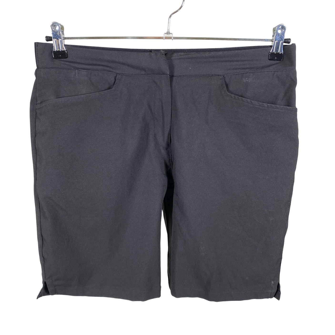 Unisex Puma - Lühikesed püksid, suurus 40 - Must (1)