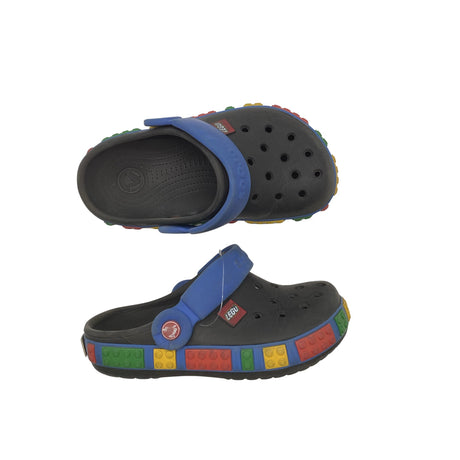 Unisex Crocs - Lahtise kannaga jalanõud, suurus 33 - Hall ()