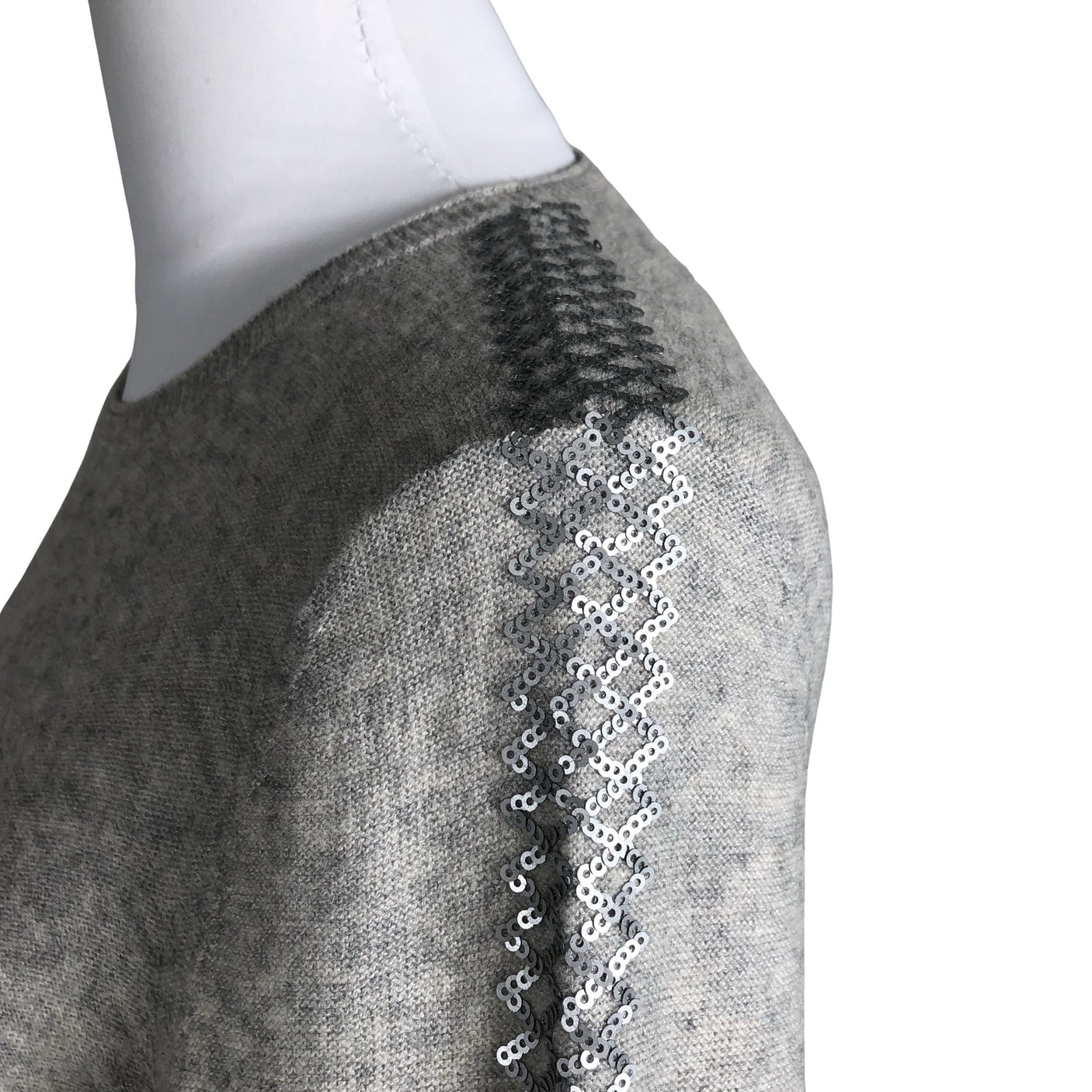 Unisex Hugo Boss - Kampsun, suurus 40 - Hall (2)
