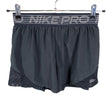 Unisex Nike - Lühikesed spordipüksid, suurus 36 - Must ()