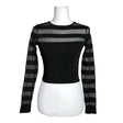 Unisex Guess - Trikotaažist pluus, suurus 34 - Must ()