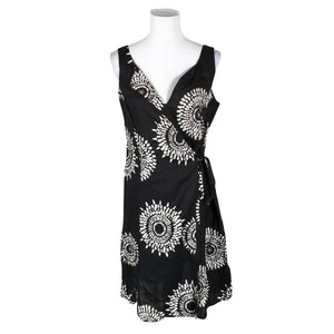 Unisex Ril's - Mitteveniv kleit, suurus 40 - Must (1)