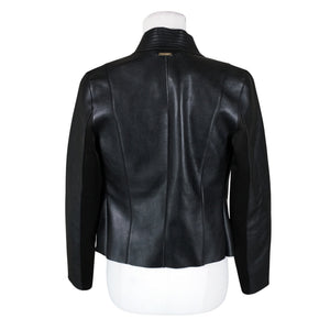 Unisex Guess - Nahktagi, suurus 36 - Must (2)