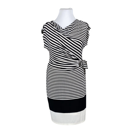 Unisex Esprit - Trikotaažist kleit, suurus 44 - Must ()