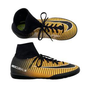 Unisex Nike - Tossud, suurus 35 - Oranž (1)