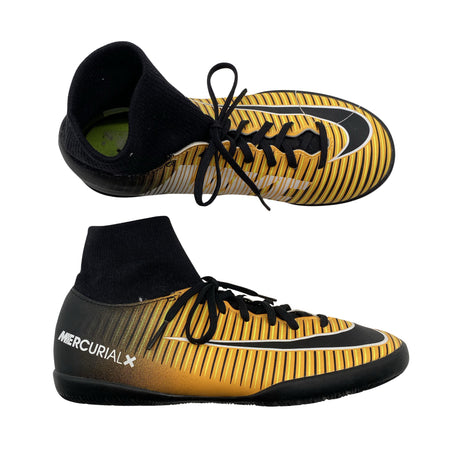 Unisex Nike - Tossud, suurus 35 - Oranž ()