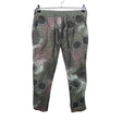 Unisex Perfect Jeans - Mittevenivad püksid, suurus 40 - Hall ()