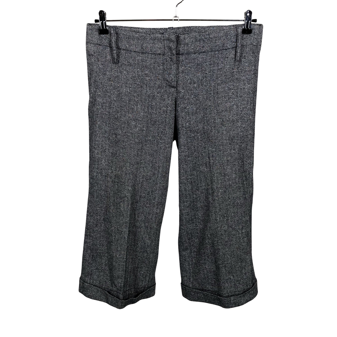 Unisex French Connection - Mittevenivad poolpikad püksid, suurus 42 - Hall (1)