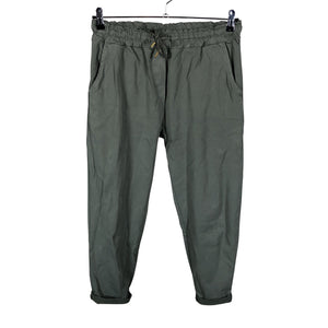 Unisex Perfect Jeans - Mittevenivad püksid, suurus 42 - Roheline (1)