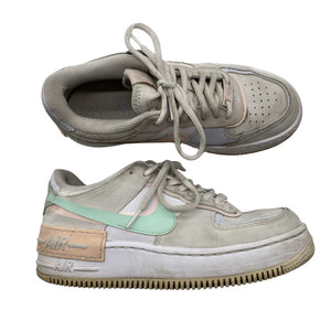 Unisex Nike - Tennised, suurus 40 - Beige (1)