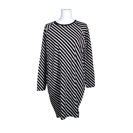 Unisex Papu - Trikotaažist kleit, suurus 38 - Must ()