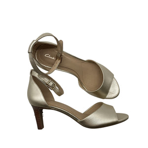 Unisex Clarks - Kontsaga rihmikud, suurus 39 - Kuld (1)