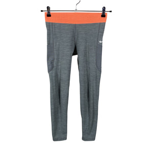 Unisex Nike - Spordiretuusid, suurus 38 - Hall (1)